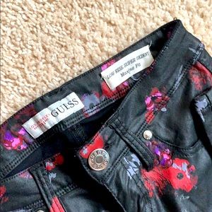Guess low rise super skinny stretch pants
